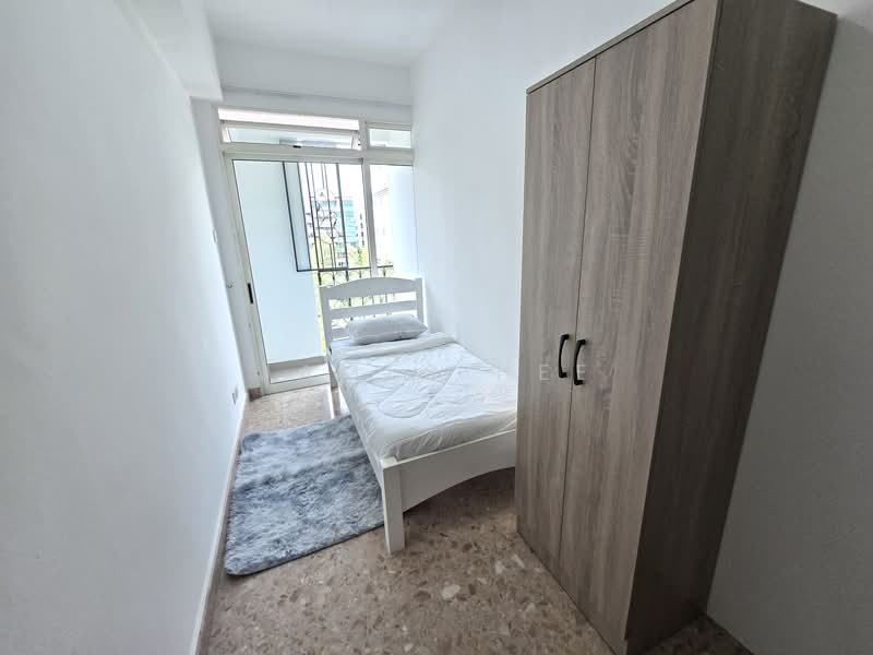 Estella Gardens, 23 Flora Road, Room Rental, 150 sqft, Condominium For Rent, by James Hee, 500094363 - R5 - PropertyGuru.com.sg