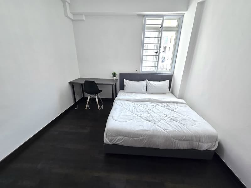 Estella Gardens, 23 Flora Road, Room Rental, 150 sqft, Condominium For Rent, by James Hee, 500094363 - Bedroom - PropertyGuru.com.sg