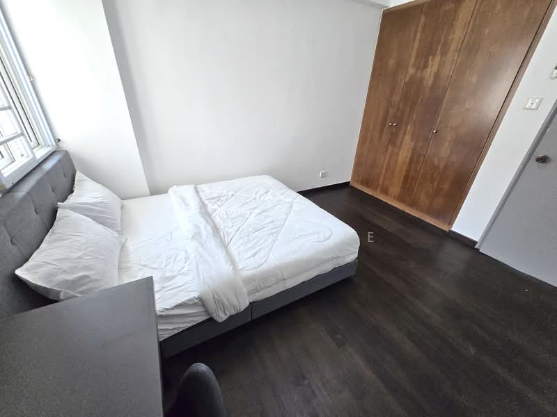 Estella Gardens, 23 Flora Road, Room Rental, 150 sqft, Condominium For Rent, by James Hee, 500094363 - Bedroom - PropertyGuru.com.sg