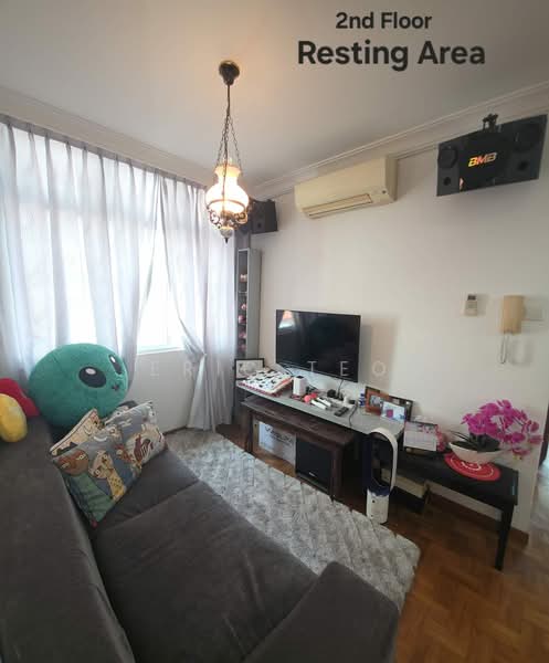 Mariam Close, Mariam Close, 5 Bedrooms, 4,160 sqft, Semi-Detached House For Sale, by Eric Teo, 500094389 - Living Room - PropertyGuru.com.sg