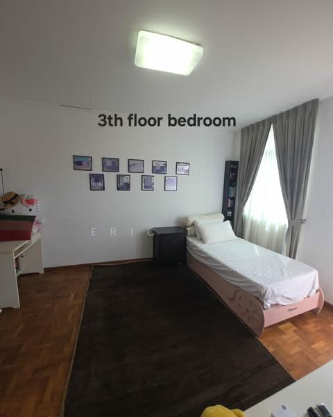 MARIAM CLOSE Semi-Detached House For Sale at S$ 5,200,000 | PropertyGuru Singapore - Bedroom