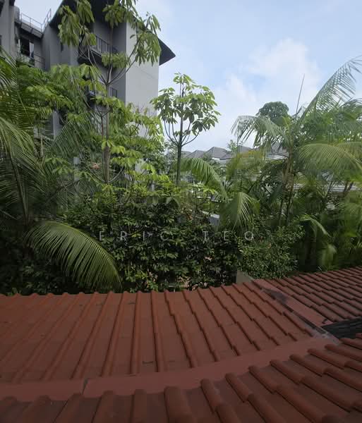 MARIAM CLOSE Semi-Detached House For Sale at S$ 5,200,000 | PropertyGuru Singapore - Exterior