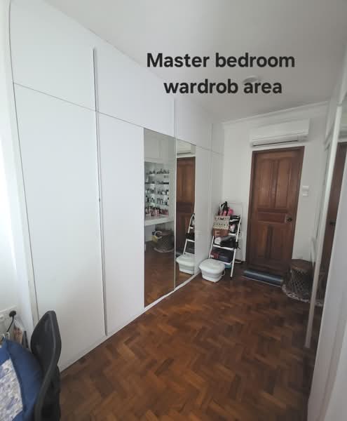 MARIAM CLOSE Semi-Detached House For Sale at S$ 5,200,000 | PropertyGuru Singapore - Master Bedroom