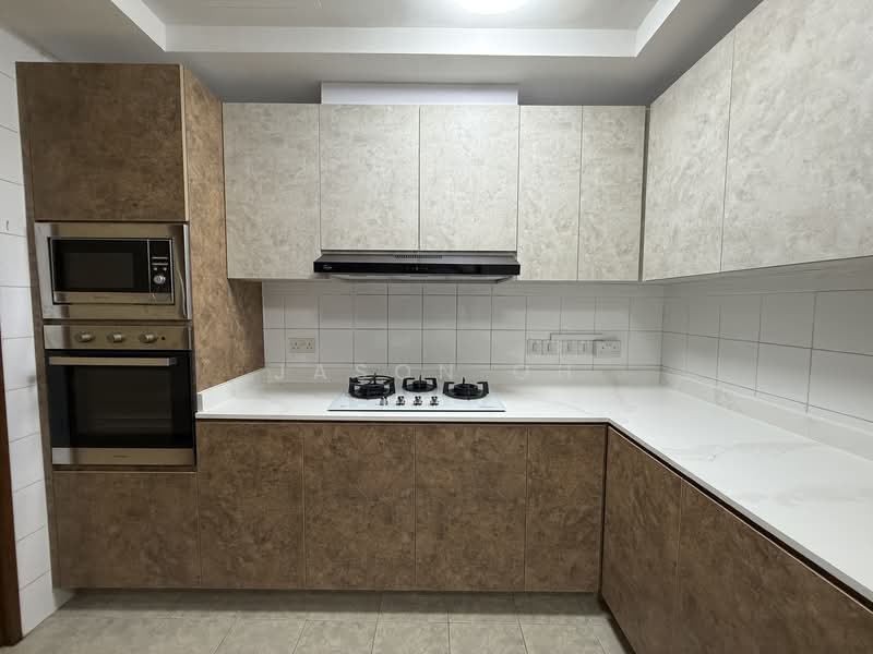 Scotts 28, 28 Scotts Road, 3 Bedrooms, 1,658 sqft, Condominium For Rent, by Jason Oh, 500094390 - Kitchen - PropertyGuru.com.sg