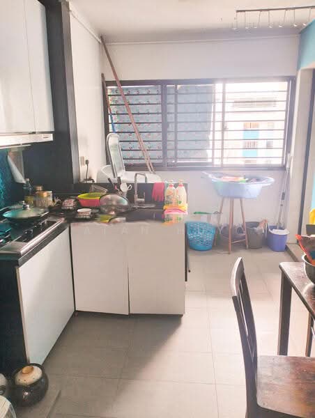 208 Jurong East Street 21, 208 Jurong East Street 21, Room Rental, 200 sqft, HDB Flat For Rent, by Alan Huy, 500094415 - Kitchen - PropertyGuru.com.sg