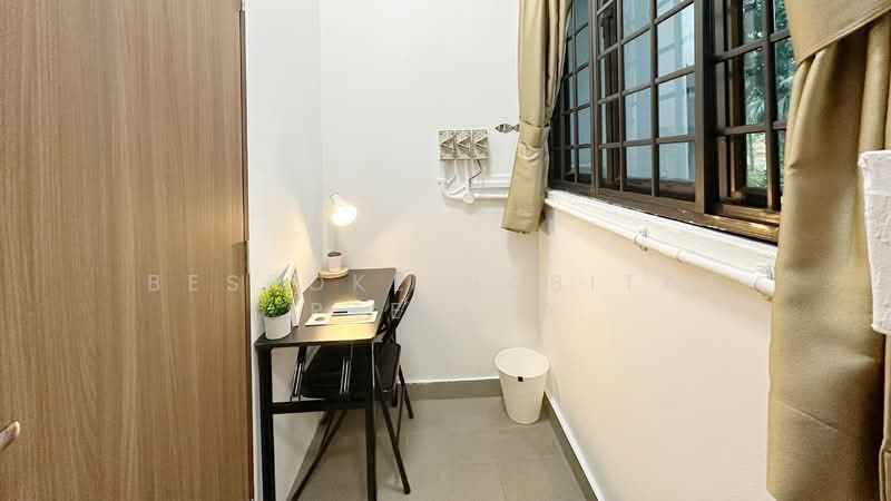 Parc Oasis, 35 Jurong East Avenue 1, Room Rental, 100 sqft, Condominium For Rent, by Bespoke Habitat Pte Ltd, 500094416 - 01-01 ECON8 - PropertyGuru.com.sg