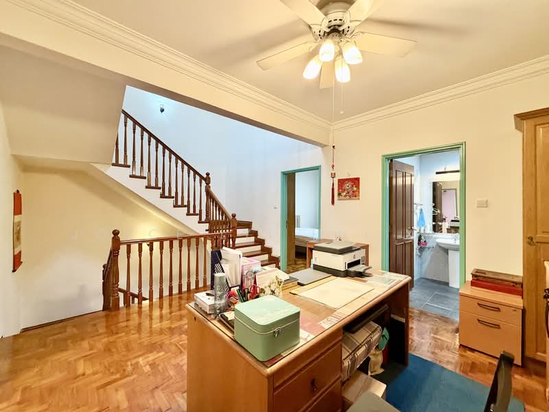 Gerald Park Terraced House For Sale at S$ 6,180,000 | PropertyGuru Singapore - Study