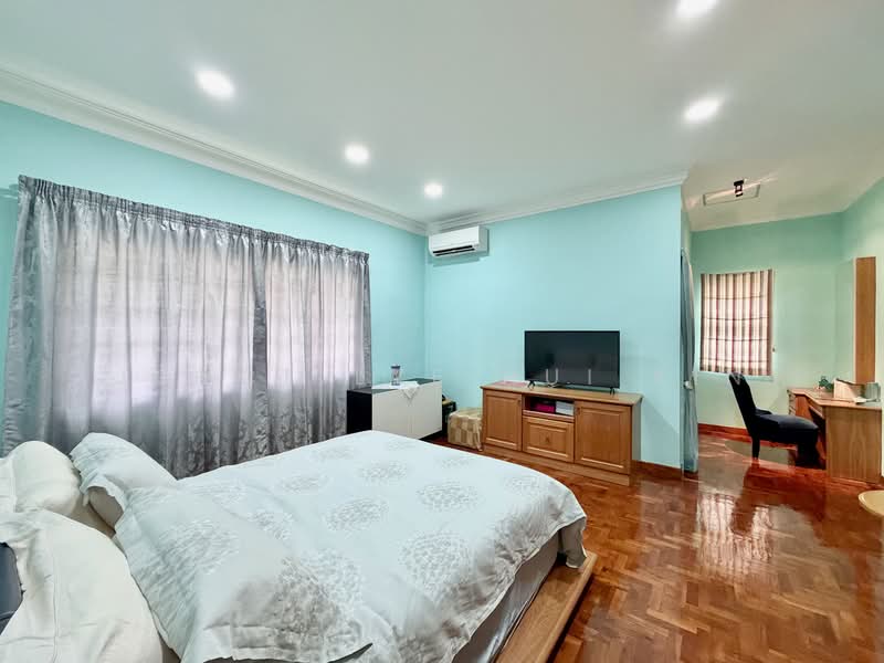 Gerald Park Terraced House For Sale at S$ 6,180,000 | PropertyGuru Singapore - Bedroom