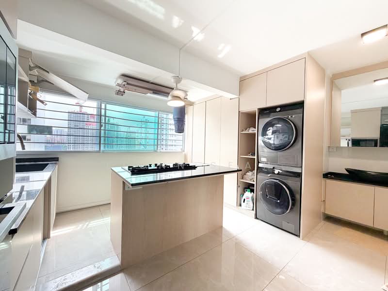 13 Holland Drive, 13 Holland Drive, Room Rental, 100 sqft, HDB Flat For Rent, by Elonn Seah, 500094422 - Kitchen - PropertyGuru.com.sg