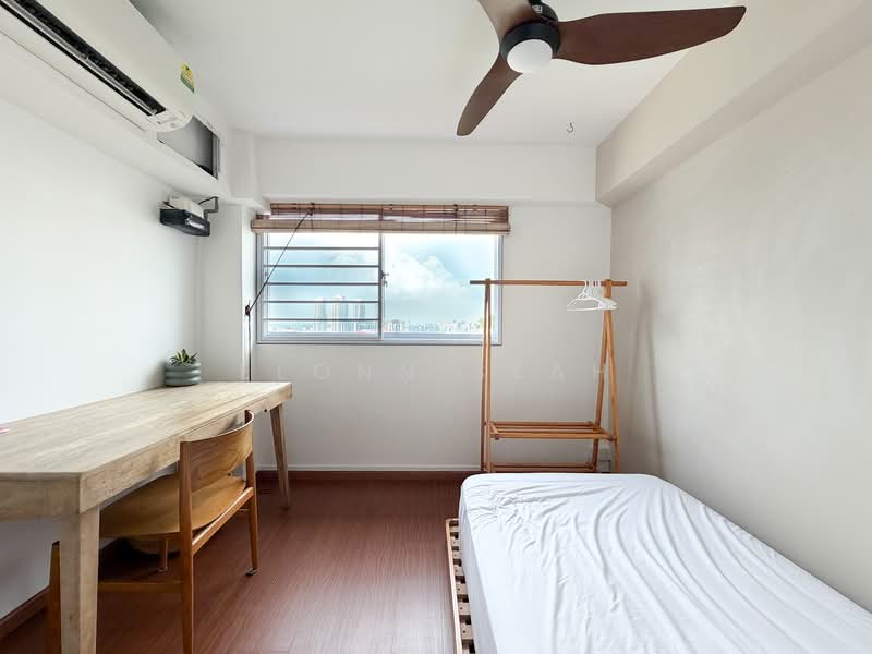 13 Holland Drive, 13 Holland Drive, Room Rental, 100 sqft, HDB Flat For Rent, by Elonn Seah, 500094422 - Bedroom - PropertyGuru.com.sg