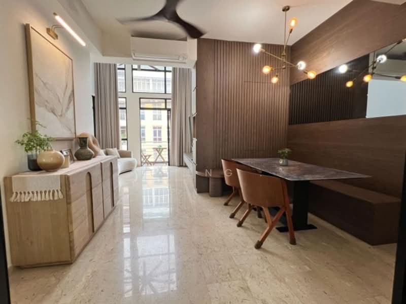 Sims Green Apartment For Sale at S$ 1,850,000 | PropertyGuru Singapore - Dinning Room