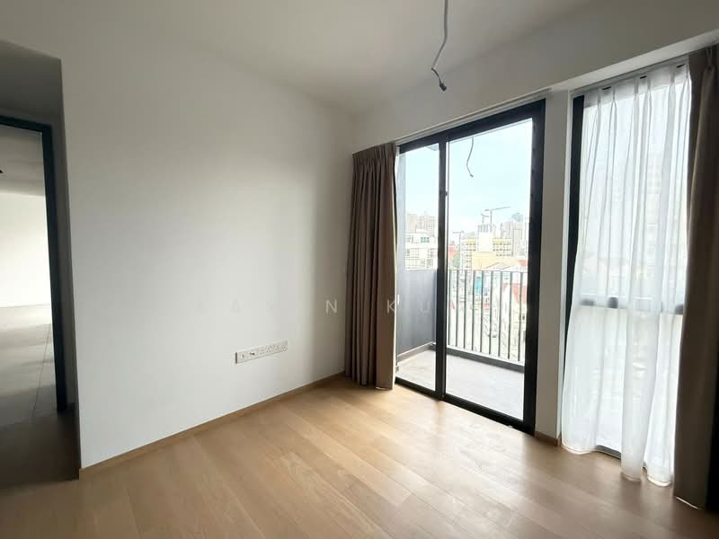 Piccadilly Grand Condominium For Sale at S$ 2,725,000 | PropertyGuru Singapore - Balcony