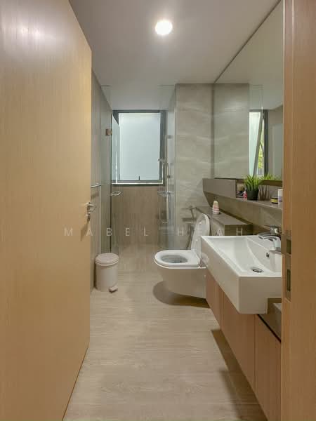 The Jovell Condominium For Sale at S$ 1,300,000 | PropertyGuru Singapore - Bathroom