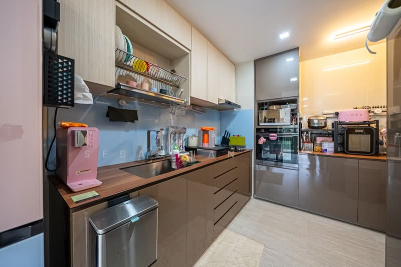 Austville Residences Executive Condominium For Sale at S$ 1,480,000 | PropertyGuru Singapore - Kitchen