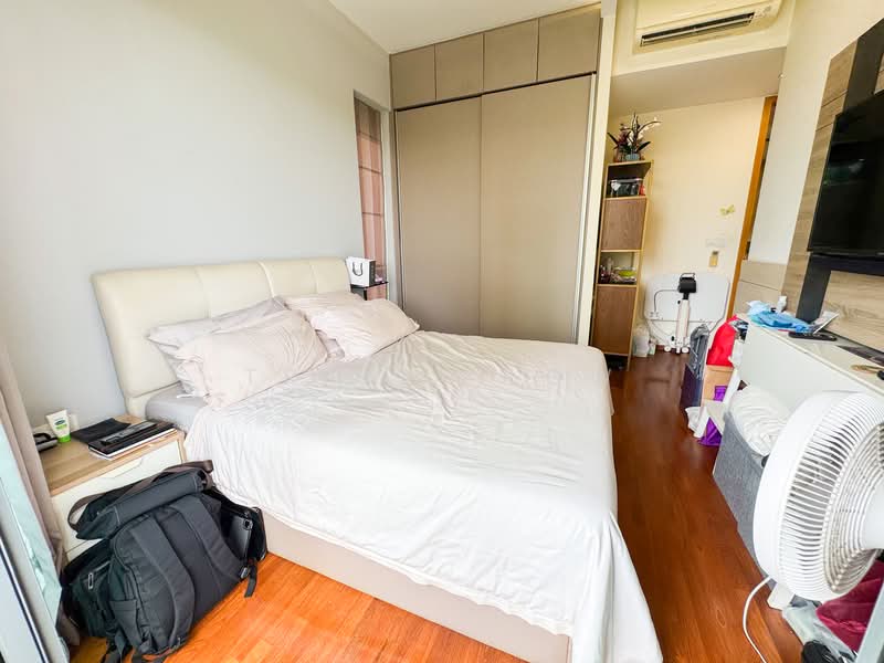 Thomson Three Condominium For Sale at S$ 2,700,000 | PropertyGuru Singapore - Master Bedroom