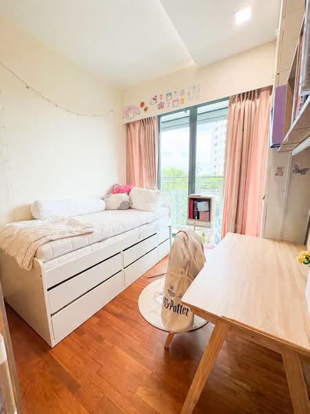 Thomson Three Condominium For Sale at S$ 2,700,000 | PropertyGuru Singapore - Common Bedroom 1