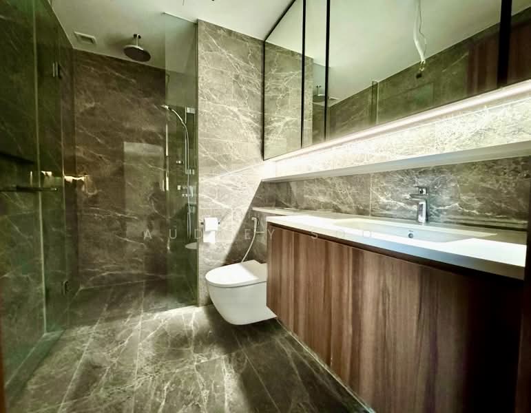 Lentor Modern Condominium For Sale at S$ 1,600,000 | PropertyGuru Singapore - Bathroom