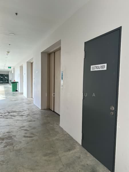 A'Posh BizHub, 1 Yishun industrial Street 1, Sembawang / Yishun, 1,582 sqft, Light Industrial (B1) For Sale, by Eric Chua, 500094484 - Corridor - CommercialGuru.com.sg