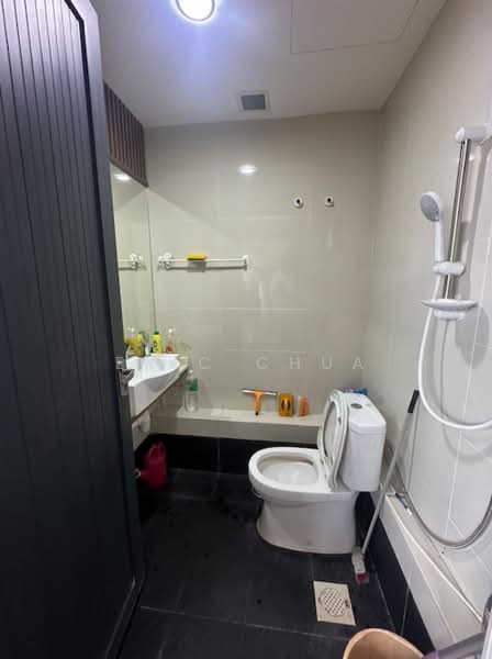 A'Posh BizHub, 1 Yishun industrial Street 1, Sembawang / Yishun, 1,582 sqft, Light Industrial (B1) For Sale, by Eric Chua, 500094484 - Bathroom - CommercialGuru.com.sg