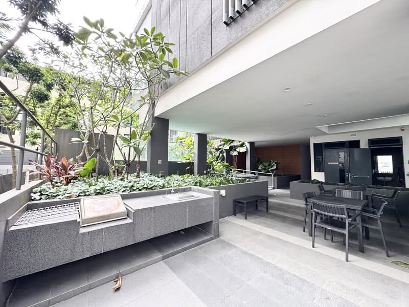38 Jervois Condominium For Sale at S$ 1,288,000 | PropertyGuru Singapore - BBQ Pit
