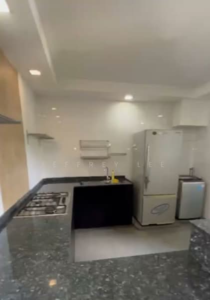 208 Pasir Ris Street 21, 208 Pasir Ris Street 21, 4 Bedrooms, 1,571 sqft, HDB Flat For Rent, by Jeffrey Lee, 500094488 - Kitchen - PropertyGuru.com.sg