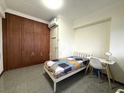 For Rent - 273 Toh Guan Road