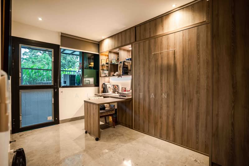 Jalan Bangsawan Terraced House For Sale at S$ 5,880,000 | PropertyGuru Singapore - Study