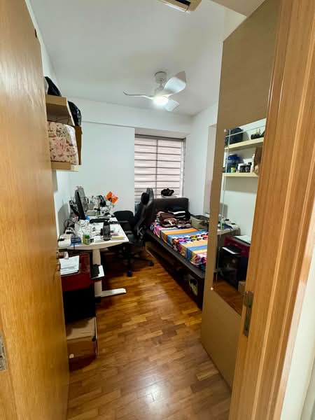 Oasis @ Elias, 60 Elias Road, 3 Bedrooms, 1,206 sqft, Condominium For Sale, by Aki ., 500094514 - Bedroom - PropertyGuru.com.sg