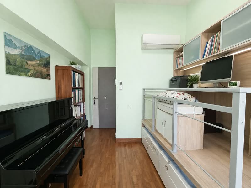 130 Edgedale Plains HDB Flat For Sale at S$ 650,000 | PropertyGuru Singapore