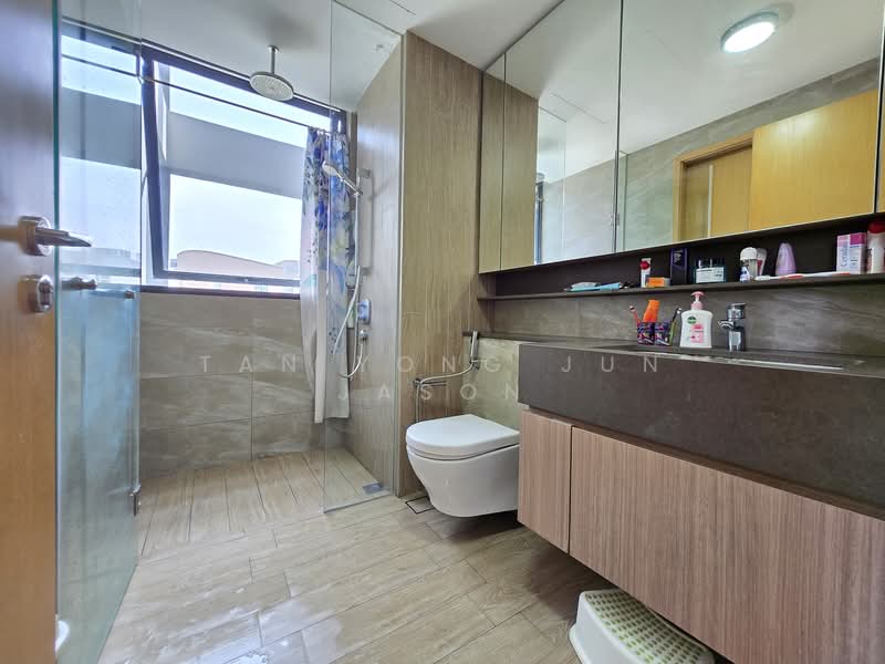 The Jovell Condominium For Sale at S$ 968,000 | PropertyGuru Singapore - Bathroom