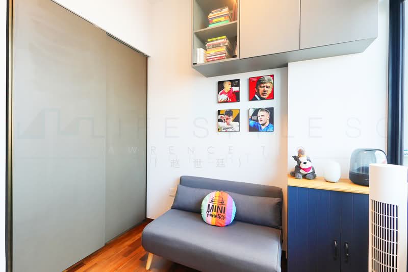 Parc Komo Condominium For Sale at S$ 1,390,000 | PropertyGuru Singapore - Study