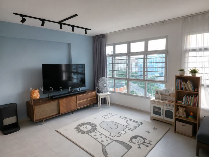 871B Tampines Street 86, 871B Tampines Street 86, 3 Bedrooms, 1,227 sqft, HDB Flat For Sale, by Andrea Elena Tan, 500094532 - Living Room - PropertyGuru.com.sg