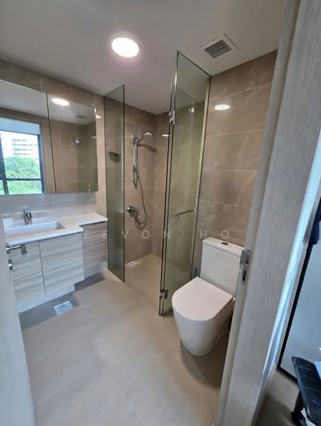 Treasure at Tampines, 57 Tampines Lane, 2 Bedrooms, 678 sqft, Condominium For Rent, by EeVon Ho, 500094534 - Bathroom - PropertyGuru.com.sg