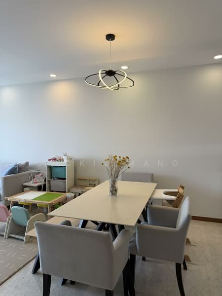 Bishan Point Condominium For Sale at S$ 2,480,000 | PropertyGuru Singapore - Dining Room