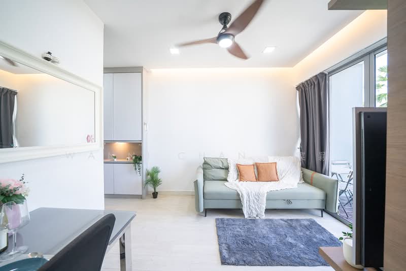 Suites De Laurel Condominium For Sale at S$ 1,150,000 | PropertyGuru Singapore - Living Room