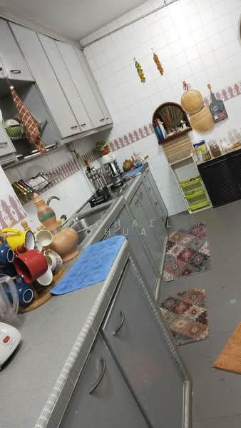 406 Choa Chu Kang Avenue 3, 406 Choa Chu Kang Avenue 3, 3 Bedrooms, 1,000 sqft, HDB Flat For Rent, by Michael Chua, 500094572 - Kitchen - PropertyGuru.com.sg