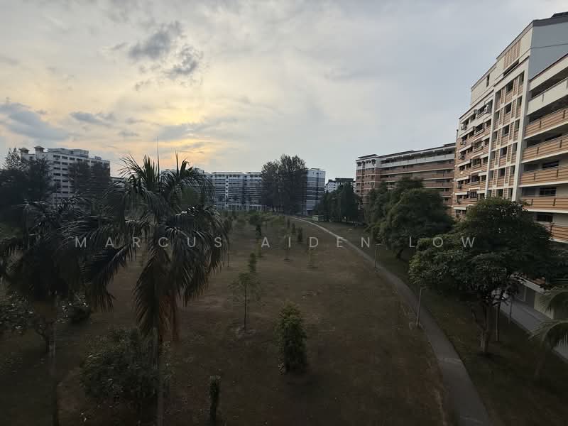 For Sale - 148 Pasir Ris Street 13