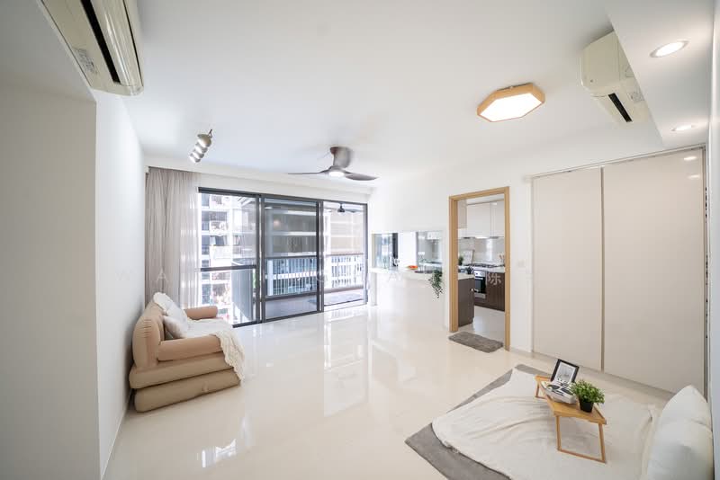 Twin Waterfalls, 118 Punggol Walk, 3 Bedrooms, 1,119 sqft, Executive Condominium For Rent, by Wanni Chan 陈寀颖, 500094587 - Living Room - PropertyGuru.com.sg