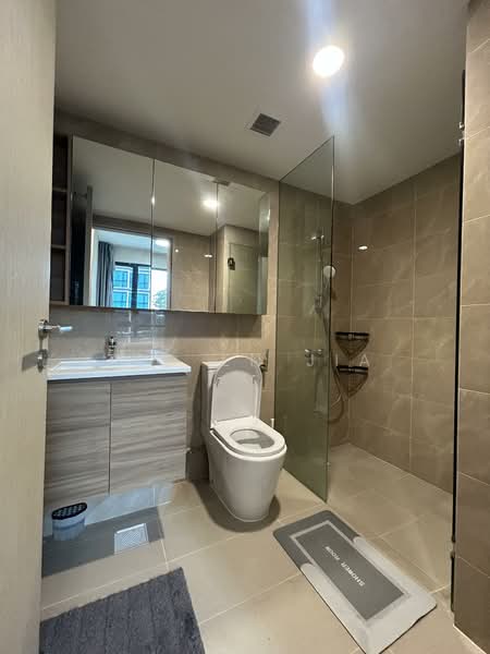 Treasure at Tampines Condominium For Sale at S$ 1,160,000 | PropertyGuru Singapore - Bathroom