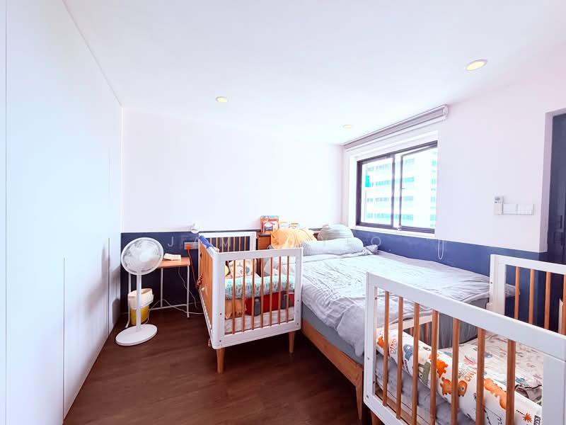 5 Marine Terrace HDB Flat For Sale at S$ 528,000 | PropertyGuru Singapore - Bedroom