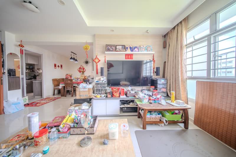 803B Keat Hong Close, 803B Keat Hong Close, 3 Bedrooms, 1,001 sqft, HDB Flat For Sale, by Bryan Neo, 500094608 - Living Room - PropertyGuru.com.sg