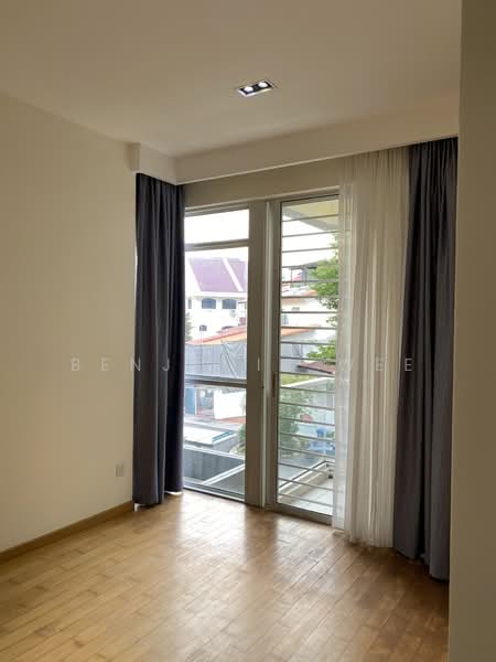 Grosvenor View, 1 Lengkong Empat, 3 Bedrooms, 1,249 sqft, Condominium For Sale, by Benjamin Wee, 500094610 - Interior - PropertyGuru.com.sg