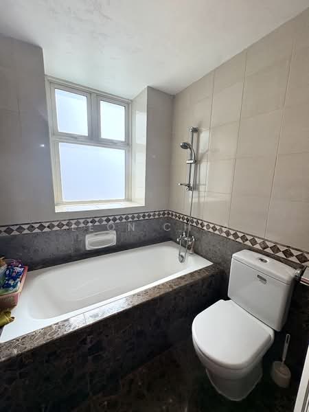 Rivervale Crest Condominium For Sale at S$ 1,628,000 | PropertyGuru Singapore - Bathroom