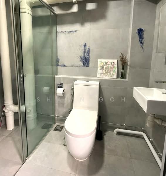 541 Bukit Panjang Ring Road HDB Flat For Sale at S$ 622,888 | PropertyGuru Singapore - Bathroom