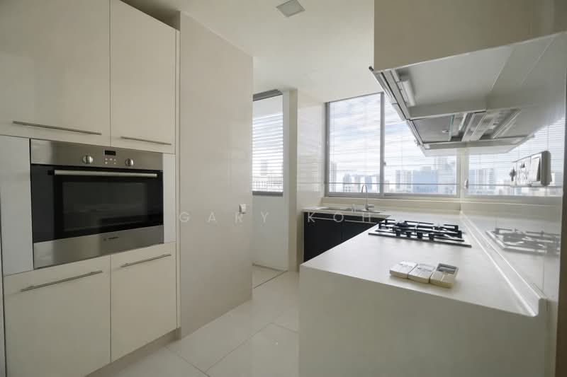 The Wharf Residence, 15 Tong Watt Road, 2 Bedrooms, 1,033 sqft, Condominium For Rent, by Gary Koh, 500094653 - Kitchen - PropertyGuru.com.sg