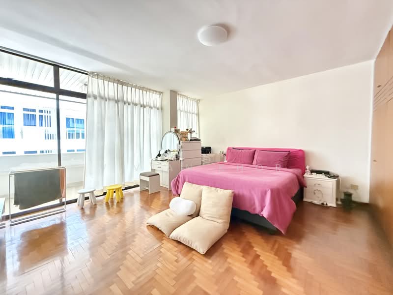 Kilat 19 Apartment For Sale at S$ 5,000,000 | PropertyGuru Singapore - Bedroom