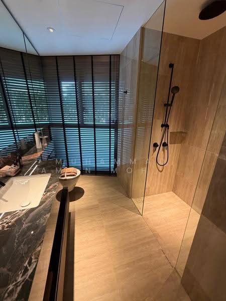 Newport Residences, 80 Anson Road, Chinatown / Tanjong Pagar, 3 Bedrooms, 1,206 sqft, Apartment For Sale, by Muhammad Aman Mohamed Aboobucker, 500094668 - Bathroom - PropertyGuru.com.sg
