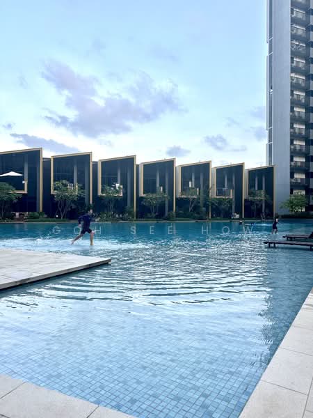 Riverfront Residences, 41 Hougang Avenue 7, 1 Bedroom, 517 sqft, Condominium For Rent, by GOH SEE HOW, 500094678 - Exterior - PropertyGuru.com.sg