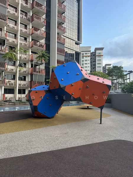 Riverfront Residences, 41 Hougang Avenue 7, 1 Bedroom, 517 sqft, Condominium For Rent, by GOH SEE HOW, 500094678 - Exterior - PropertyGuru.com.sg