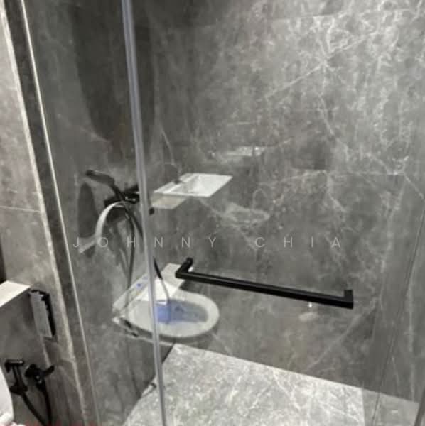 One Holland Village Residences, 5 Holland Village Way, 2 Bedrooms, 1,087 sqft, Condominium For Rent, by Johnny Chia, 500094680 - Bathroom - PropertyGuru.com.sg